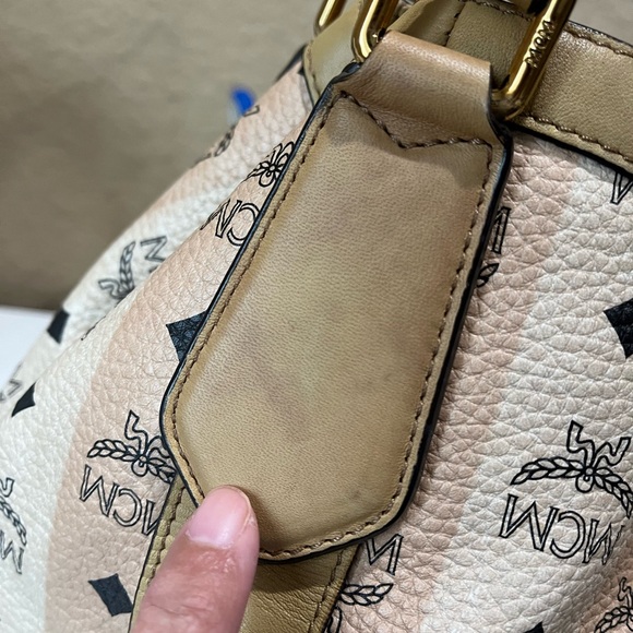 MCM CREAM/BEIGE VISETOS HOBO BAG - Picture 9 of 15